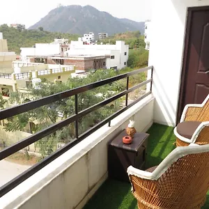 omkar-palace.udaipurhotels.org/