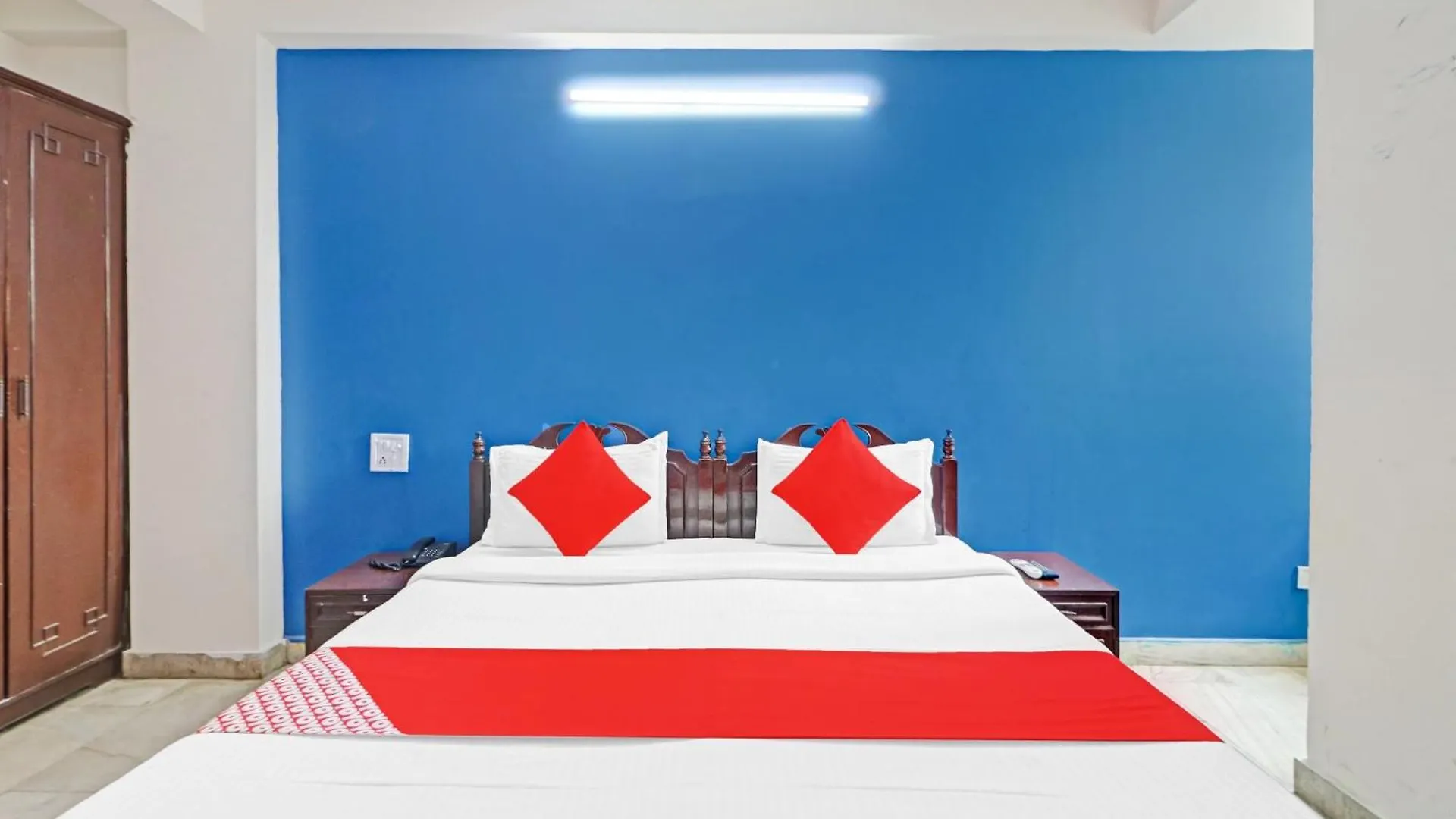 ***  Hotel O Le Sancy Delhi  India