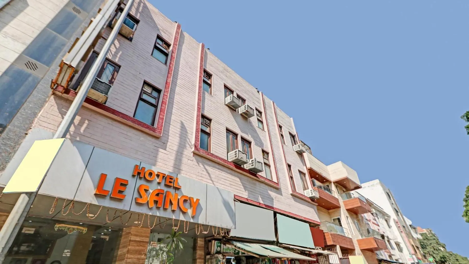 Hotel O Le Sancy Delhi  3*, Delhi (National Capital Territory of India)